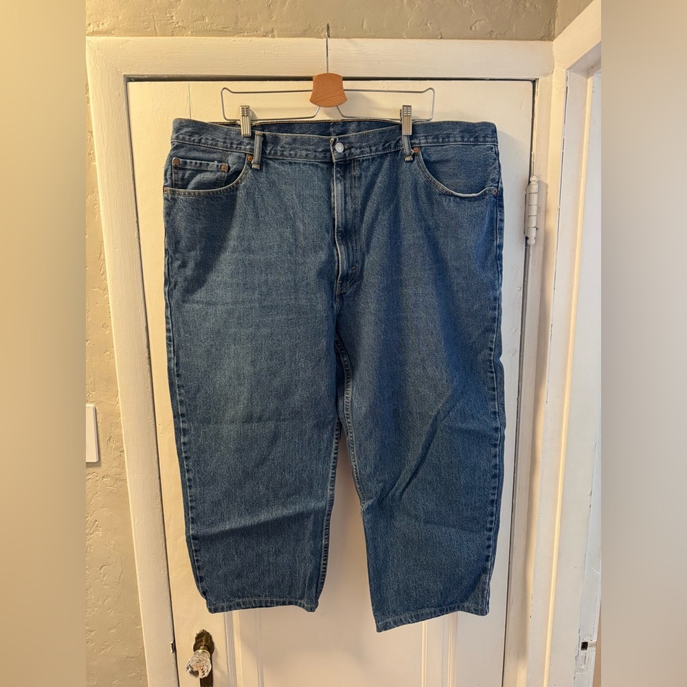 Levi’s 550 Relaxed Fit Blue Jeans, 46x29